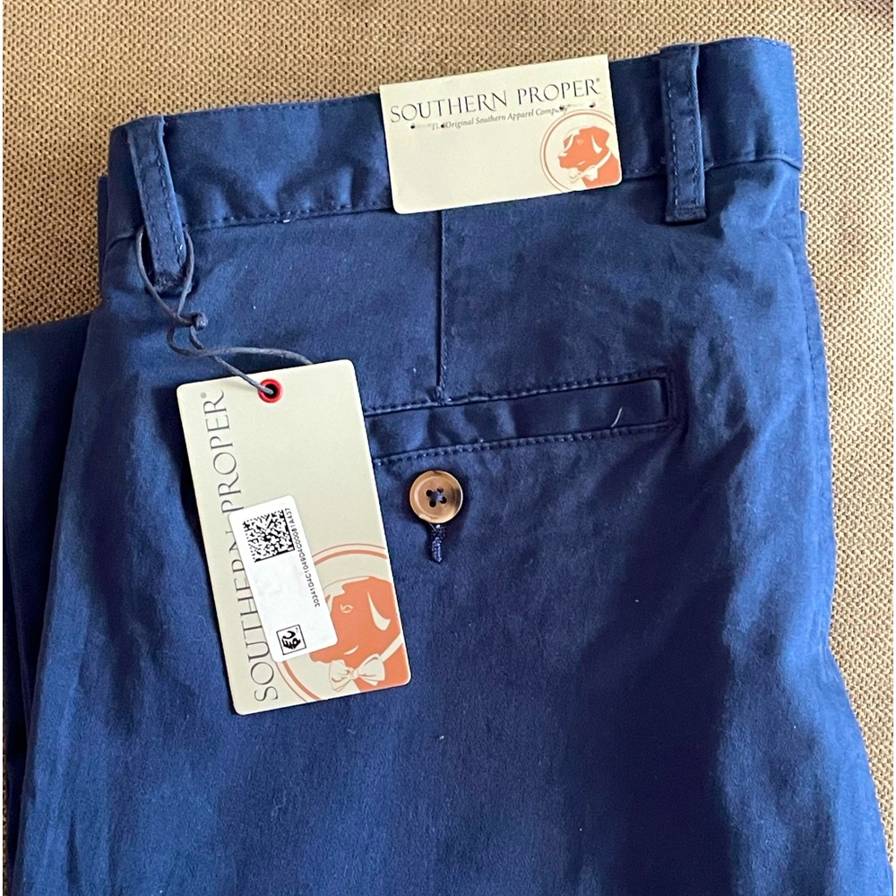 Southern Proper Men’s 34/42 NWT